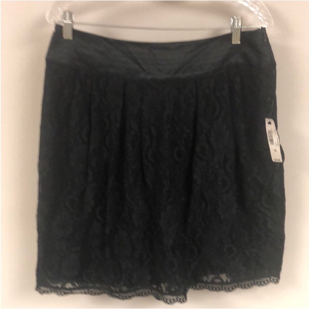3/$15 ❤️ Worthington size 12 black lace skirt lined new